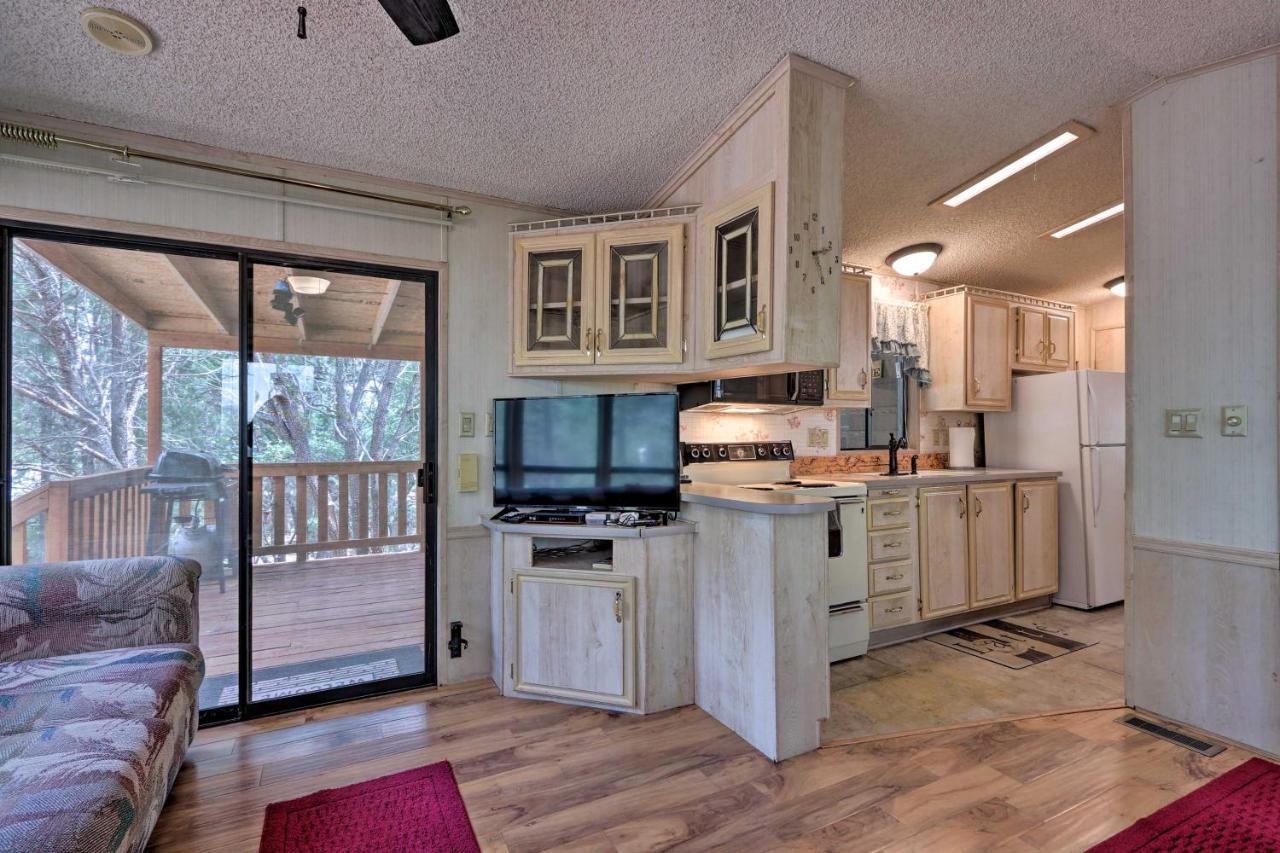 Show Low Home With Deck And Grill - 13 Mi To Hon-Dah! Εξωτερικό φωτογραφία